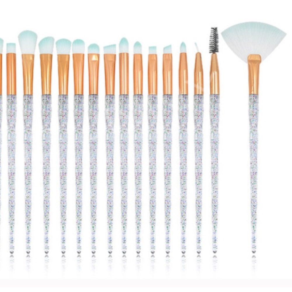20 piece glitter makeup brush set